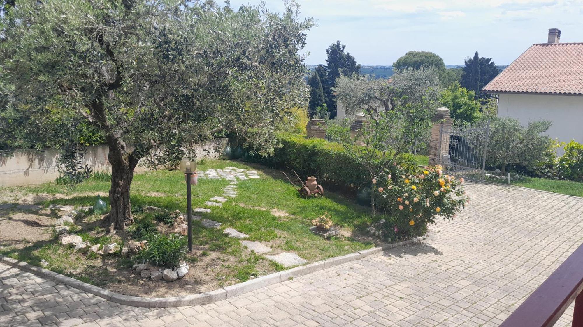 Apartamento Le Rondini Corinaldo Exterior foto
